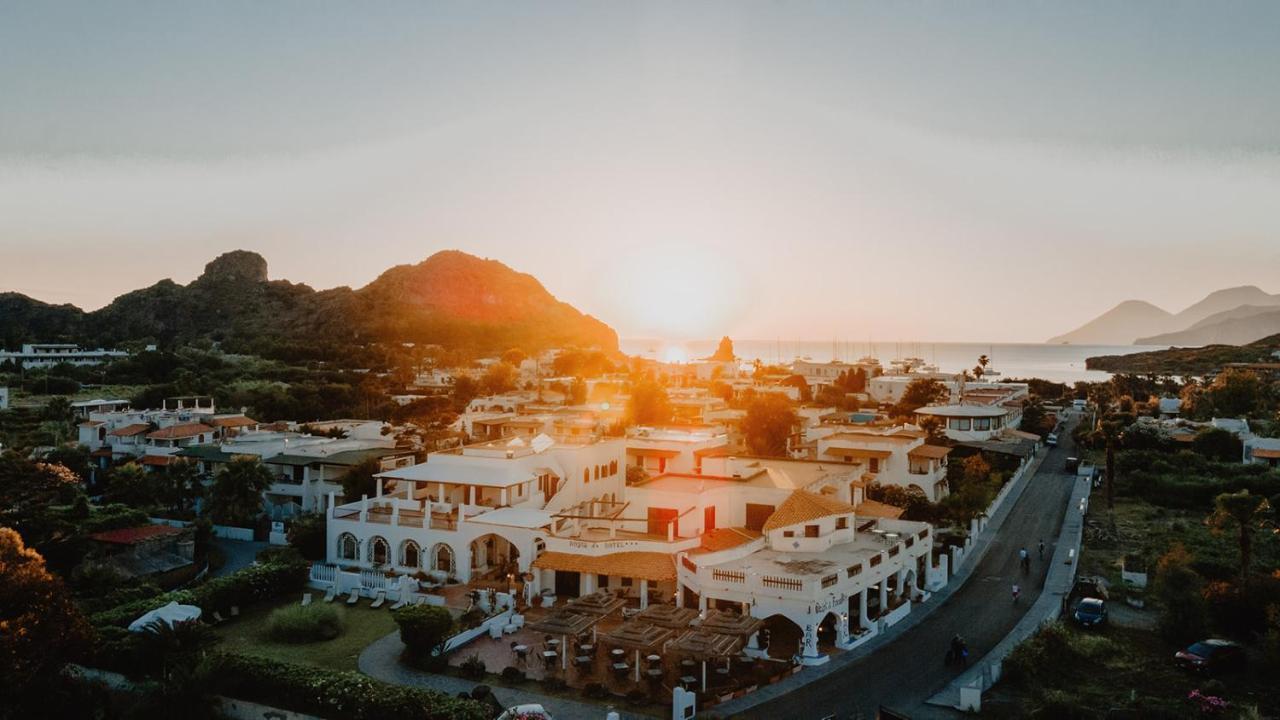 Hotel Rojas Vulcano  Eksteriør bilde